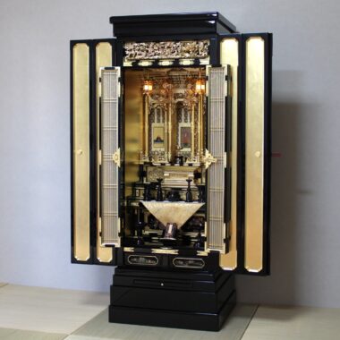 京型金仏壇  慈法18号 仏具付  浄土真宗本願寺派（西）幅60㎝高160㎝